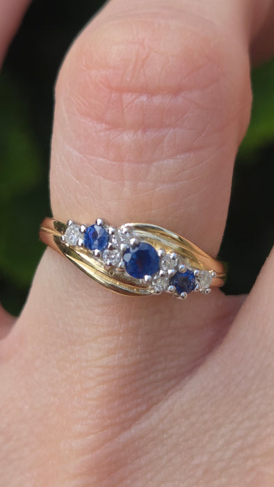 6547 Vintage: 14ct Yellow Gold Sapphire & Diamond Crossover Ring