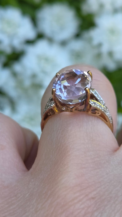 3267 Vintage: 9ct Yellow Gold Kunzite & Diamond Solitaire Ring