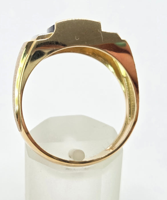 Vintage: 9ct Yellow Gold Blue Sapphire & Diamond Signet Ring