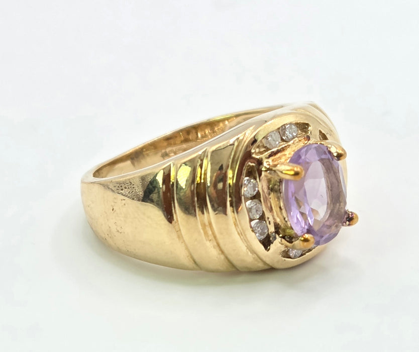 Vintage: 9ct Gold Amethyst & Diamond Ring