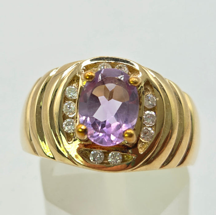 Vintage: 9ct Gold Amethyst & Diamond Ring