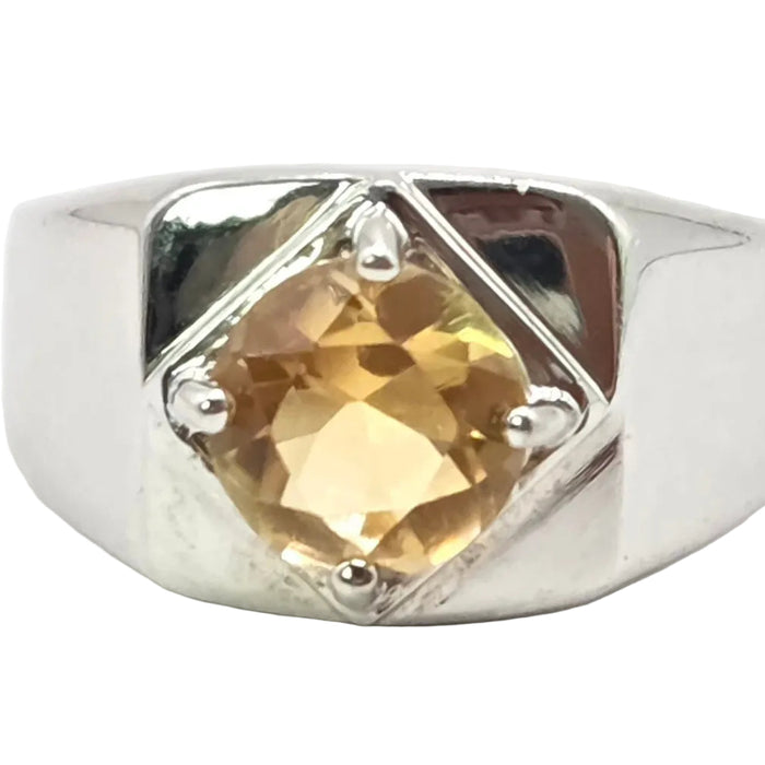 Vintage: 9ct White Gold Citrine Solitaire Ring