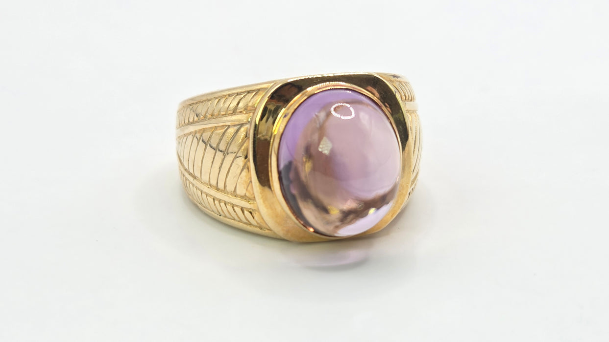 Vintage: 9ct Yellow Gold Amethyst Signet Ring