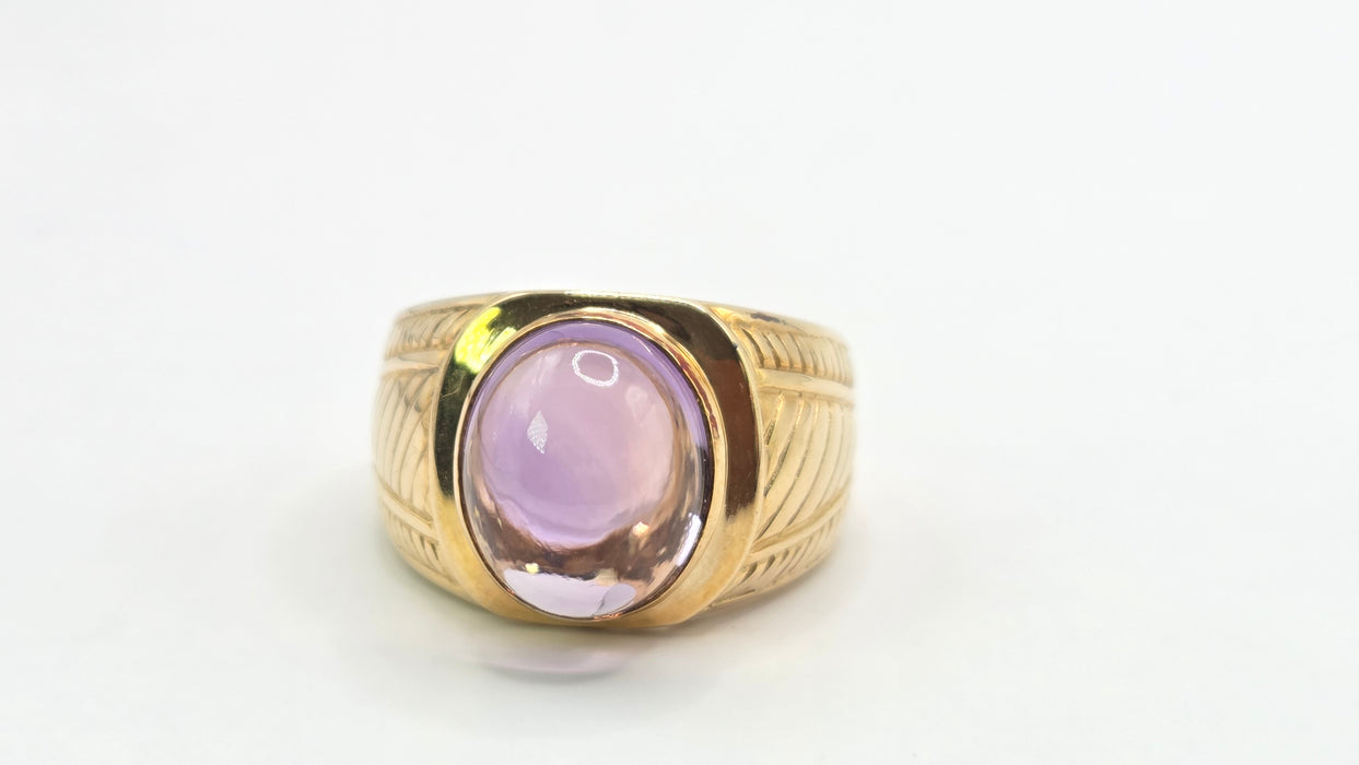 Vintage: 9ct Yellow Gold Amethyst Signet Ring