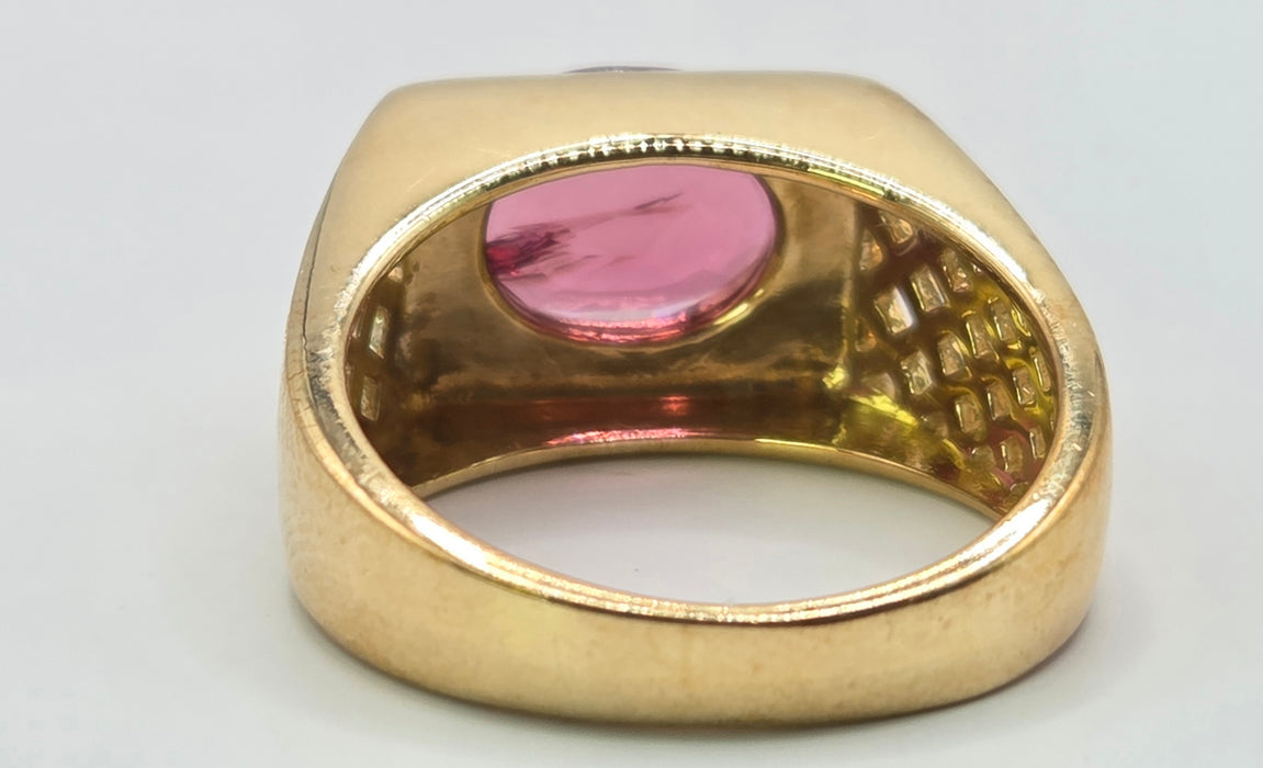 Vintage: 9ct Yellow Gold Pink Tourmaline Signet Ring — 1.84ct