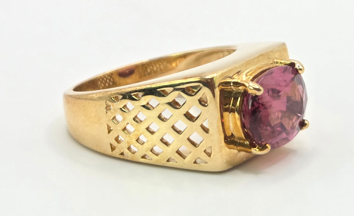 Vintage: 9ct Yellow Gold Pink Tourmaline Signet Ring — 1.84ct