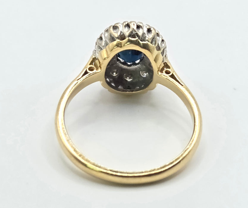 Vintage: 18ct Gold Sapphire [1.09ct] & Diamond [0.36ct] Cluster Ring