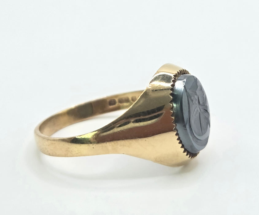 Vintage: 9ct Gold Haematite Roman Centurion Intaglio Signet Ring — From 1978