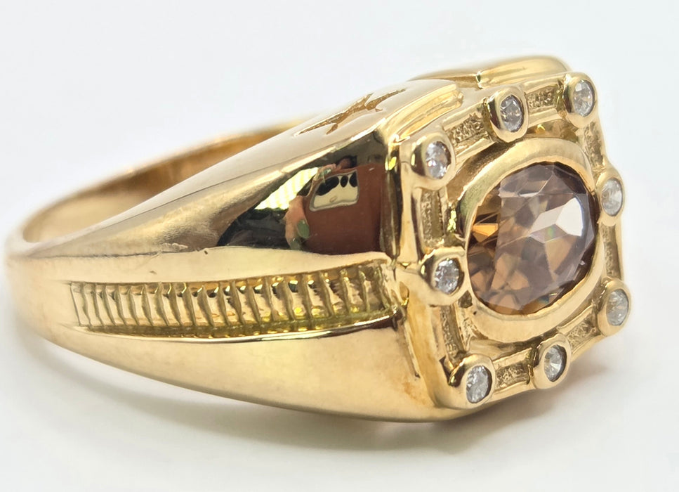 Vintage: 9ct Gold Orange/Red Zircon & Diamond Signet Ring