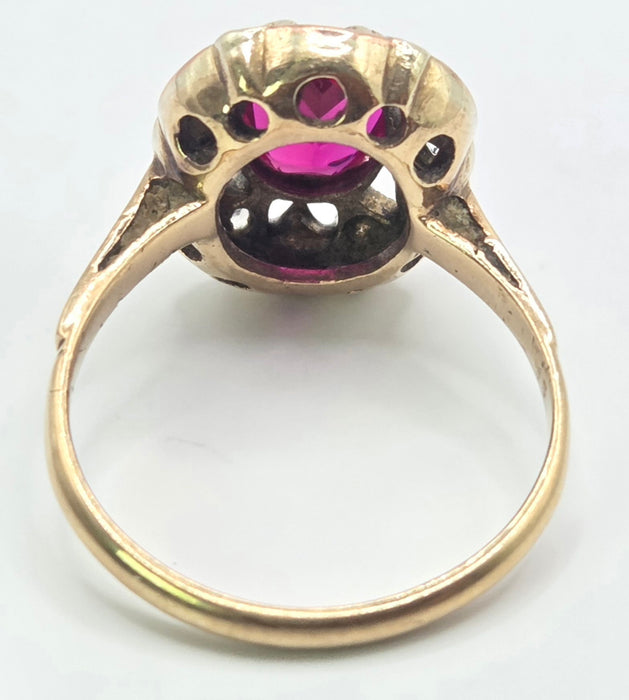 Vintage: 9ct Gold Ruby & White Spinel Cluster Ring
