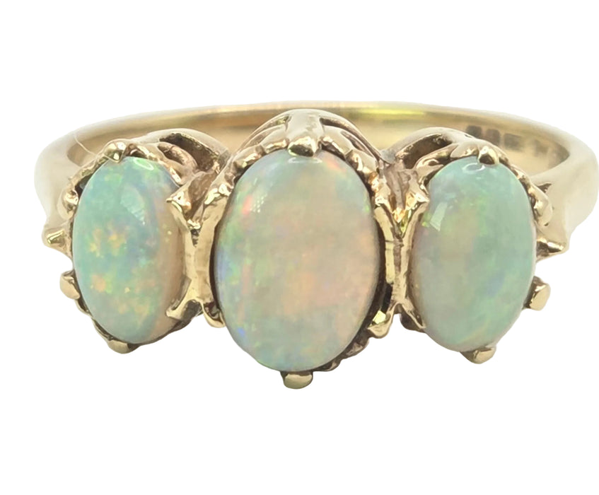 Vintage: 9ct Yellow Gold Opal Trilogy Ring