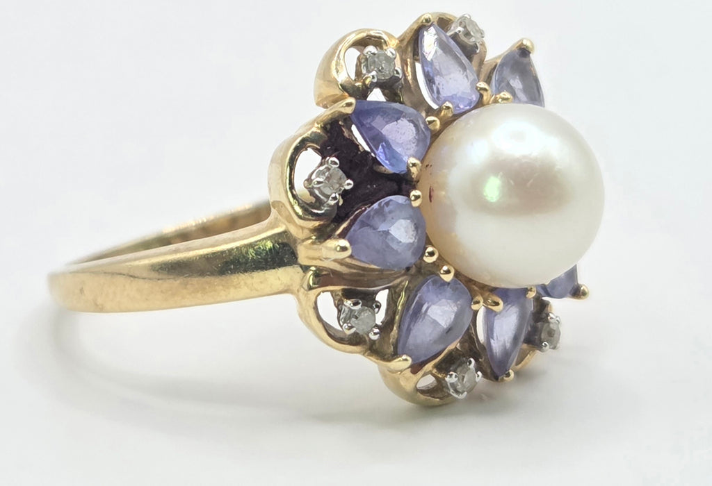Vintage: 9ct Gold Pearl, Tanzanite & Natural Diamond Flowerhead Cocktail Ring