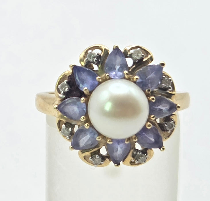 Vintage: 9ct Gold Pearl, Tanzanite & Natural Diamond Flowerhead Cocktail Ring