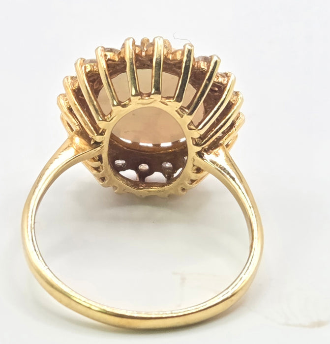 Vintage: 18ct Gold Opal & Diamond Cluster Ring — From 1982 — 0.6ct
