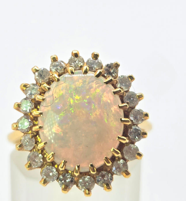 Vintage: 18ct Gold Opal & Diamond Cluster Ring — From 1982 — 0.6ct