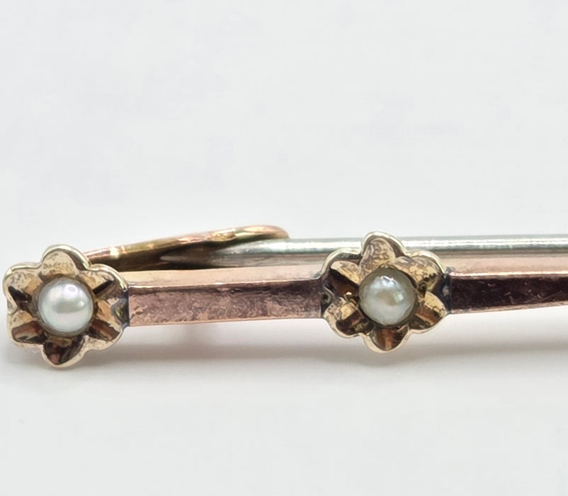 Vintage: 9ct Rose Gold Garnet & Seed Pearl Bar Brooch