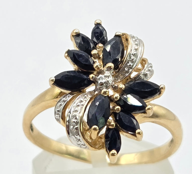 Vintage: 9ct Yellow Gold Sapphire & Diamond Dress Ring