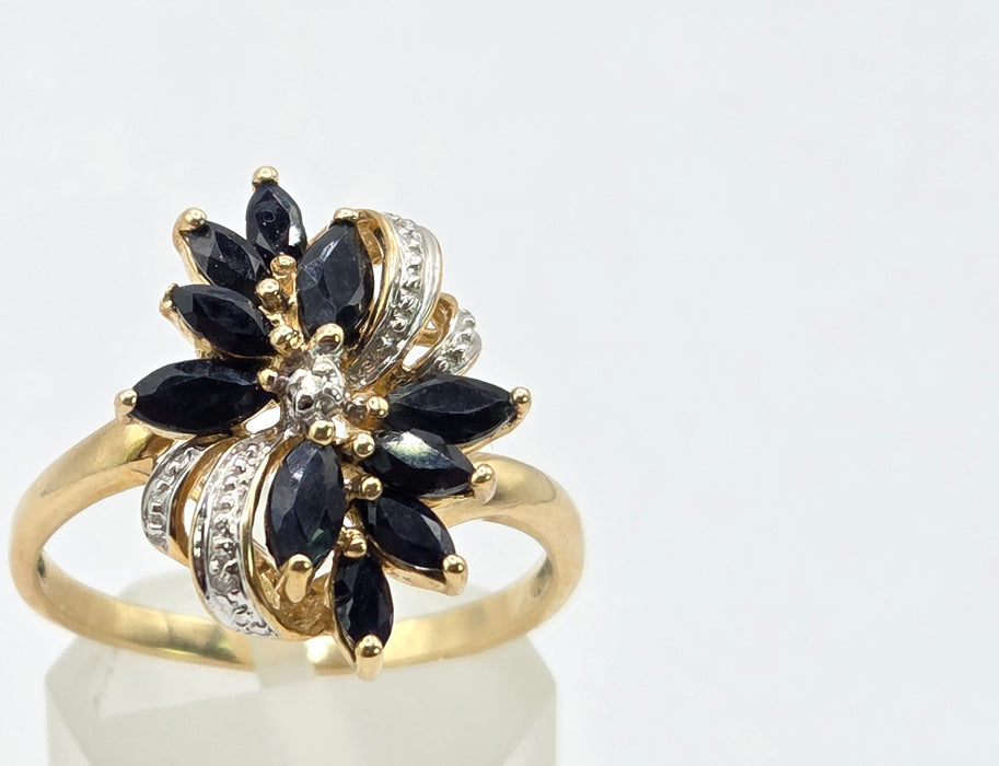 Vintage: 9ct Yellow Gold Sapphire & Diamond Dress Ring