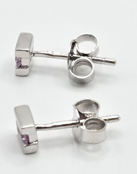 Vintage: 9ct White Gold Pink Sapphire Stud Earrings