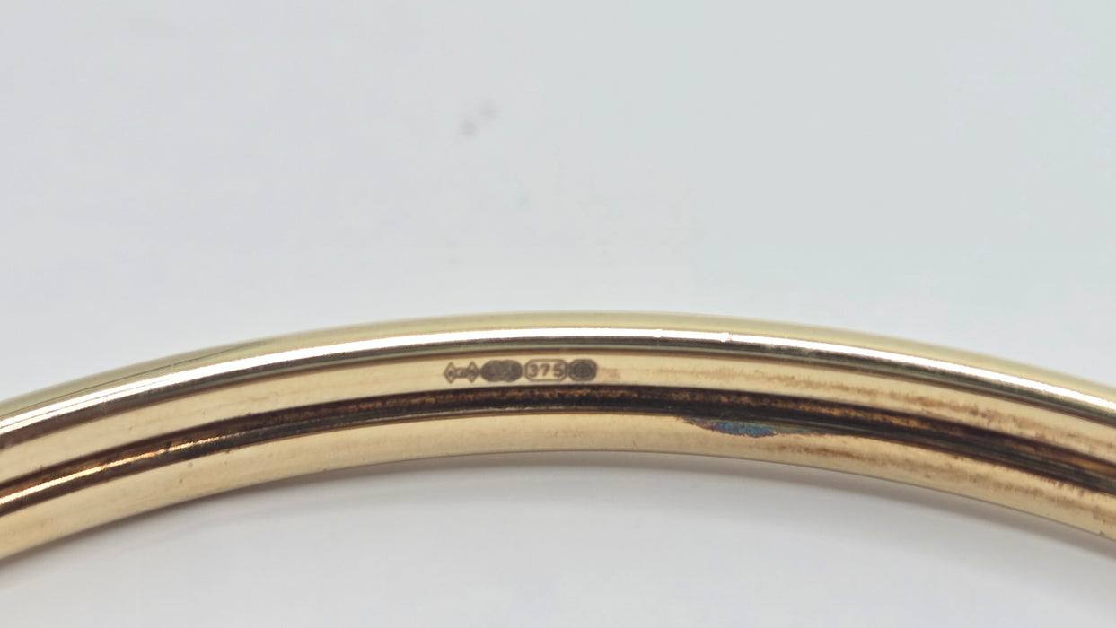Vintage: 9ct Yellow Gold Celtic Love Bangle