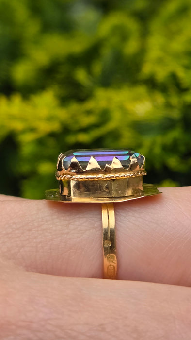 Vintage: 18ct Yellow Gold Mystic Topaz Solitaire Ring — From 1941