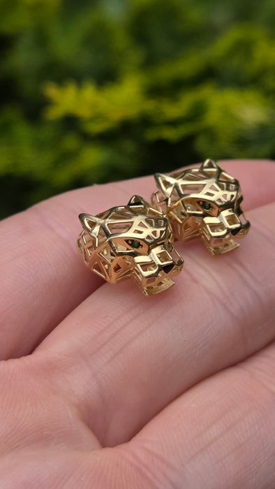 0833: Vintage: 18ct Gold Leopard Head Stud Earrings- exceptional