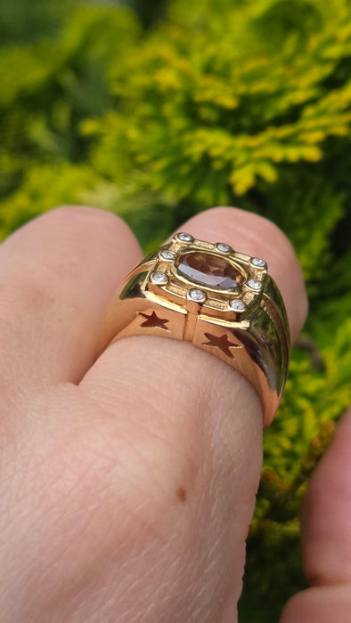 Vintage: 9ct Gold Orange/Red Zircon & Diamond Signet Ring