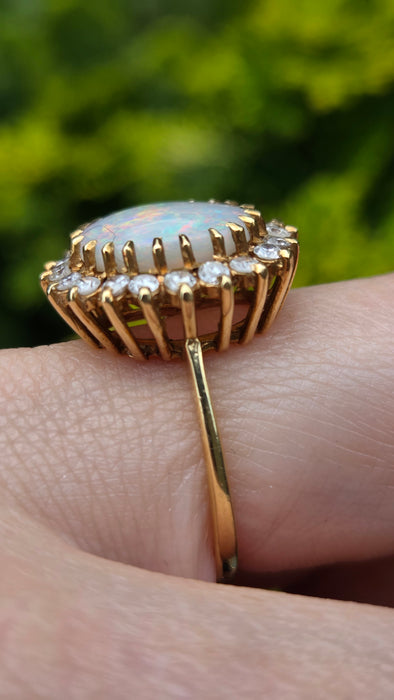 Vintage: 18ct Gold Opal & Diamond Cluster Ring — From 1982 — 0.6ct
