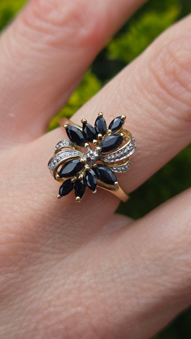 Vintage: 9ct Yellow Gold Sapphire & Diamond Dress Ring