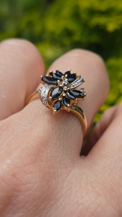 Vintage: 9ct Yellow Gold Sapphire & Diamond Dress Ring
