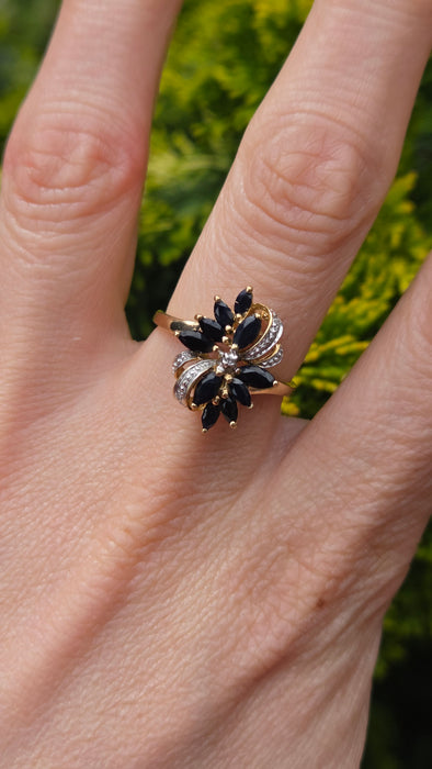 Vintage: 9ct Yellow Gold Sapphire & Diamond Dress Ring