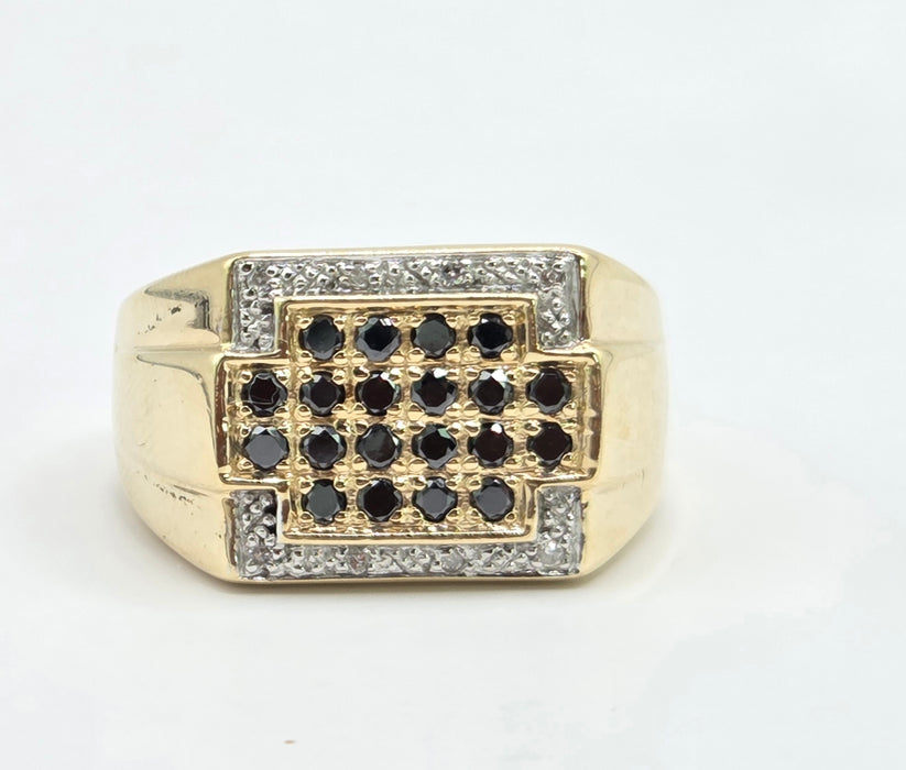 Vintage: 9ct Yellow Gold Black & White Diamond Statement Signet Ring — 0.66ct
