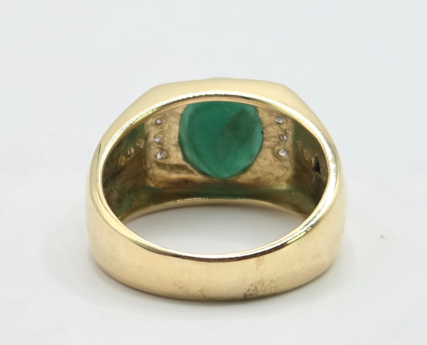 Vintage: 9ct Yellow Gold Emerald & Diamond Signet Ring- A beautiful statement