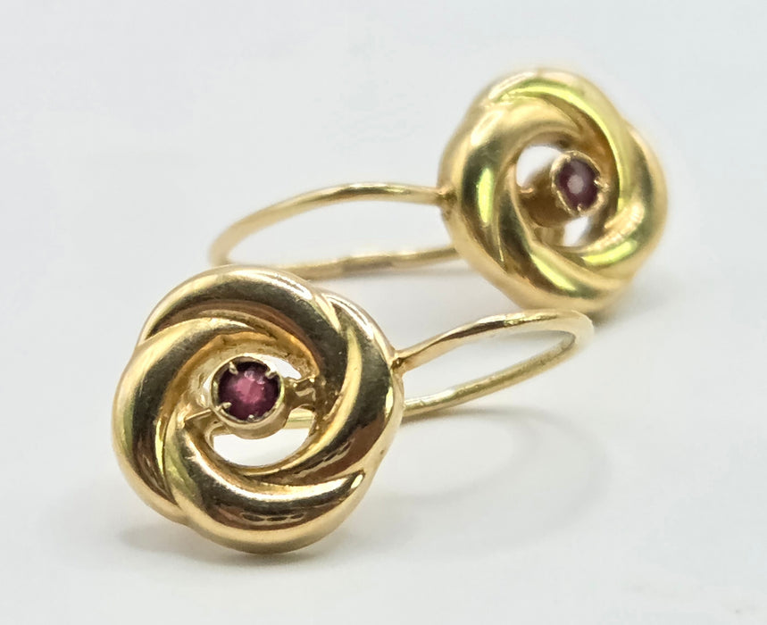 Vintage: 18ct Yellow Gold  Ruby Swirl Drop Earrings
