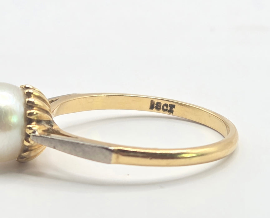 Vintage: 18ct Yellow Gold Cultured Pearl Solitaire Ring