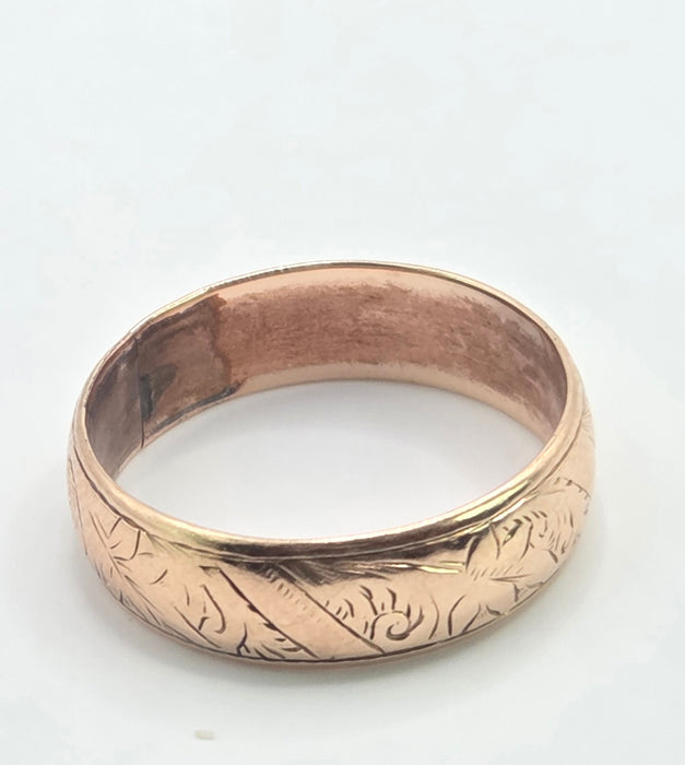 Antique: 9ct Rose Gold Engraved Wedding Band Ring — From 1894