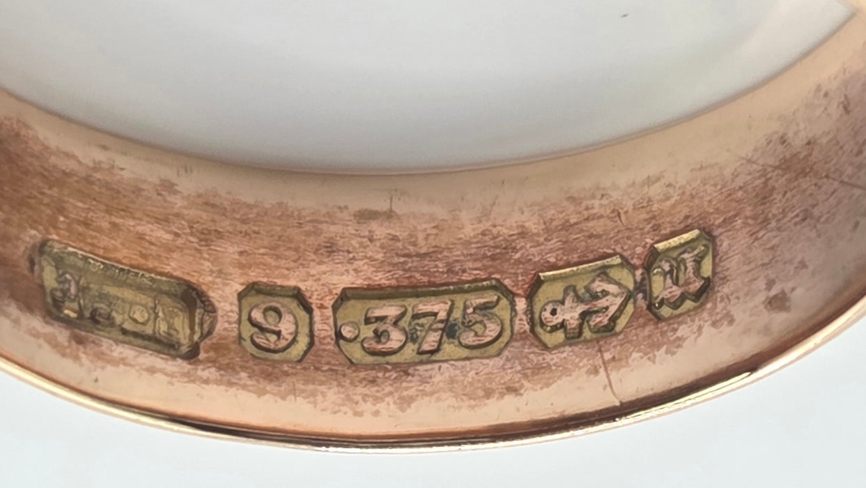 Antique: 9ct Rose Gold Engraved Wedding Band Ring — From 1894