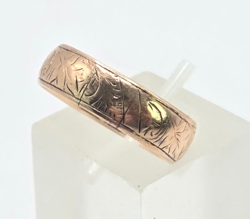 Antique: 9ct Rose Gold Engraved Wedding Band Ring — From 1894
