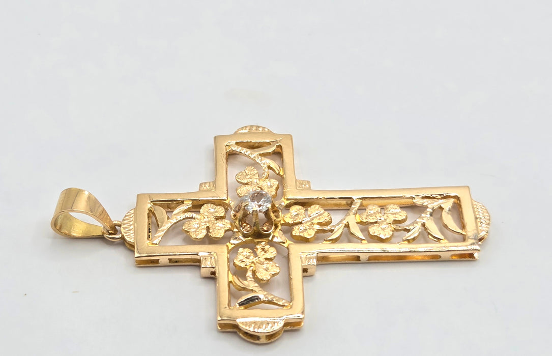 Vintage: 14ct Yellow Gold White Quartz Celtic Shamrock Cross Pendant