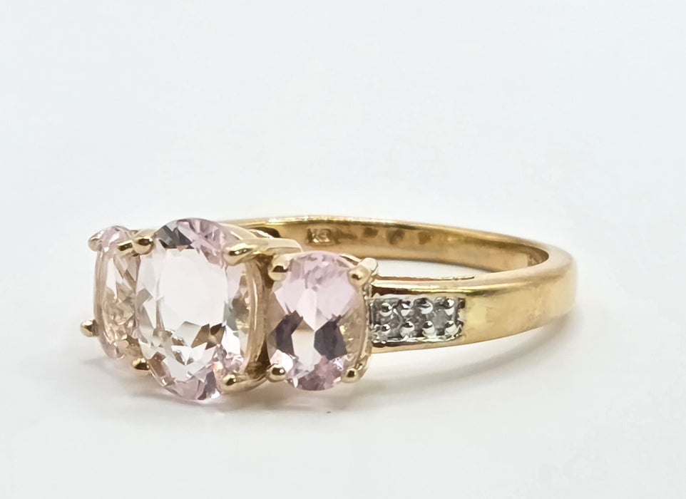 Vintage: 9ct Yellow Gold Morganite & Diamond Three-Stone Ring