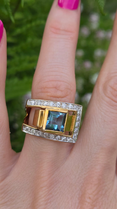 Vintage: 9ct Gold Blue Topaz & Diamond Signet Ring