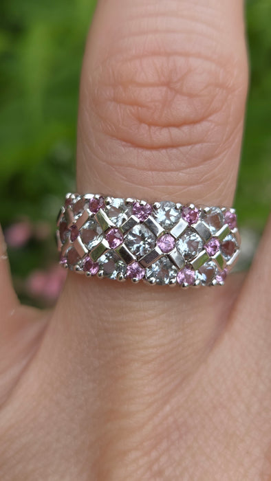 Vintage: 9ct White Gold Pink Sapphire & Tanzanite Openwork Ring