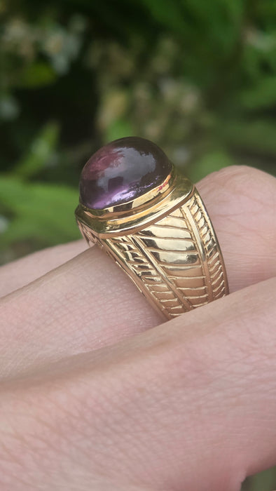 Vintage: 9ct Yellow Gold Amethyst Signet Ring