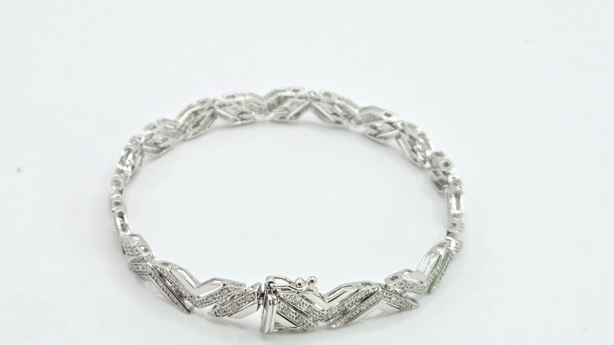 Vintage: 9ct White Gold Diamond Chevron Bracelet