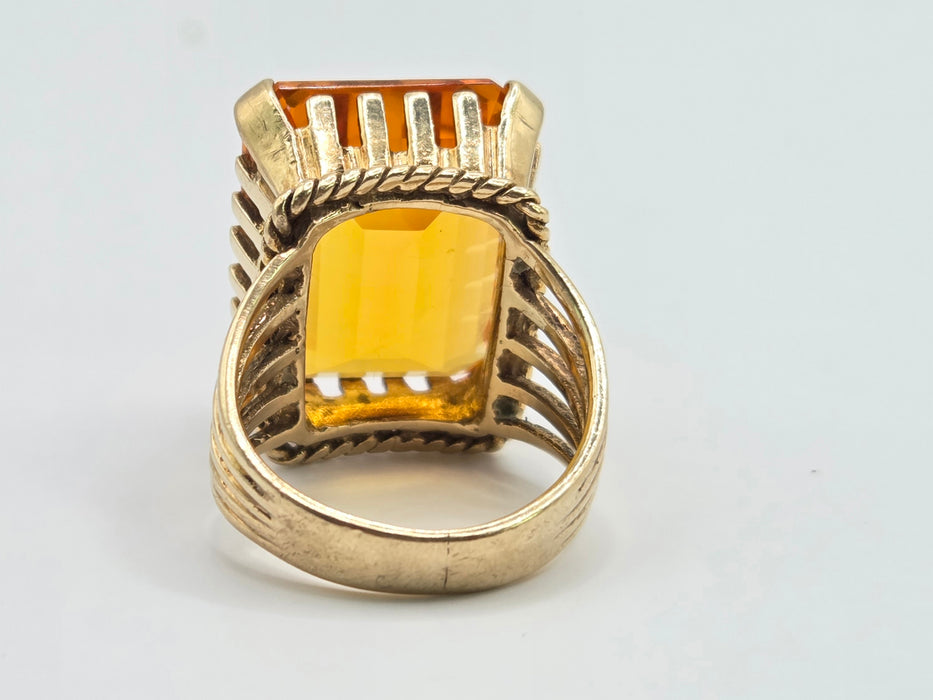 Vintage: 9ct Yellow Gold Orange Synthetic Sapphire Dress Ring — 25.39ct