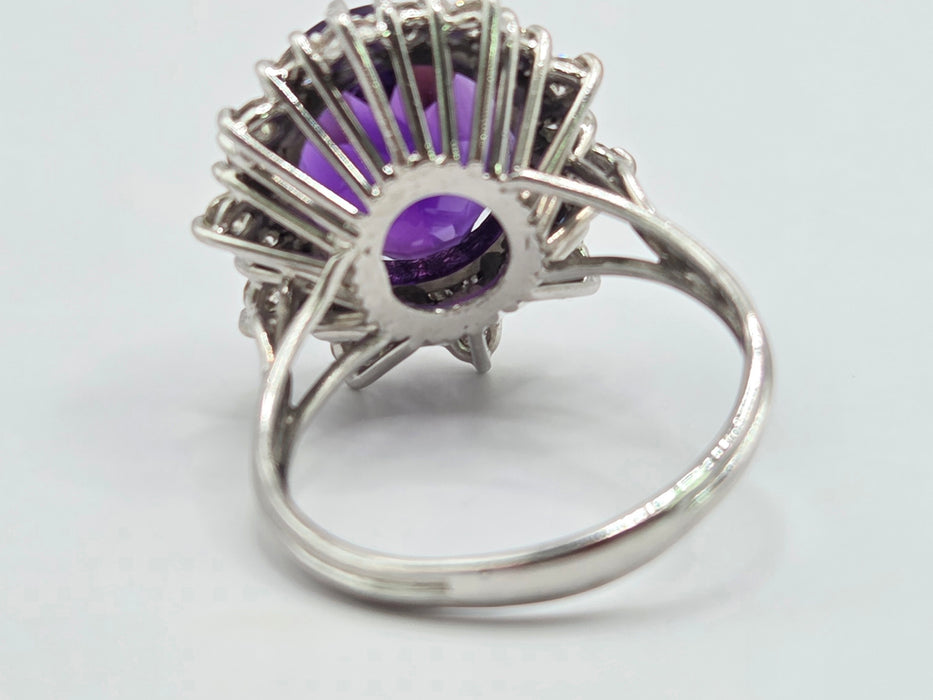 Vintage: 18ct White Gold Amethyst & Diamond Cluster Ring — 7.00ct Amethyst / 1.20ct Diamonds