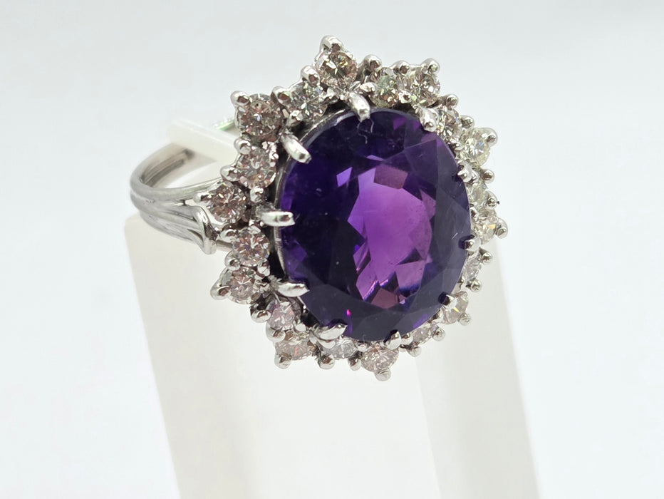 Vintage: 18ct White Gold Amethyst & Diamond Cluster Ring — 7.00ct Amethyst / 1.20ct Diamonds
