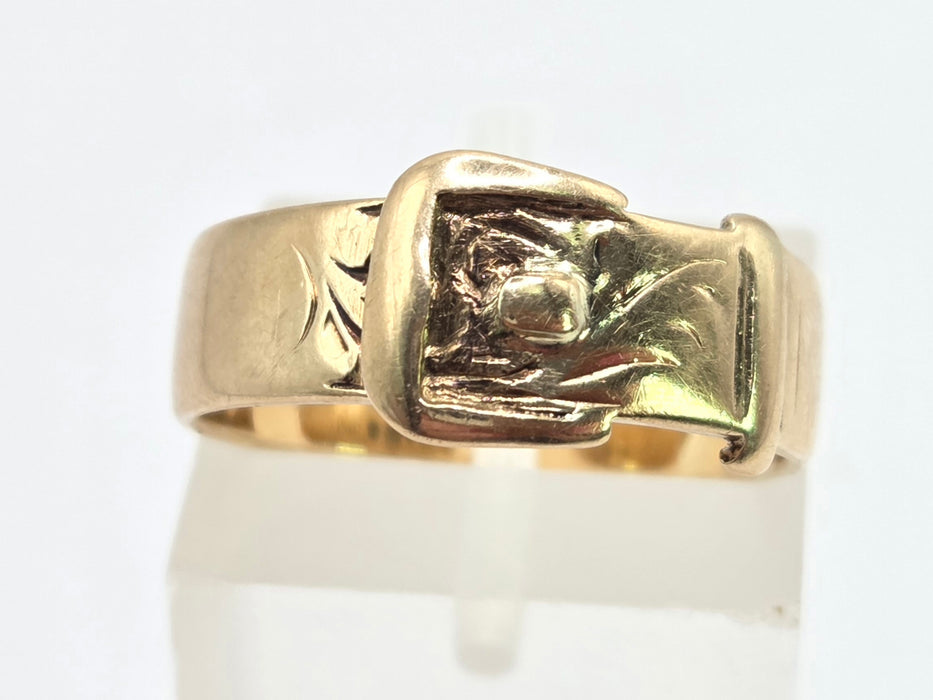 Vintage: 9ct Yellow Gold Buckle Ring — From 1978