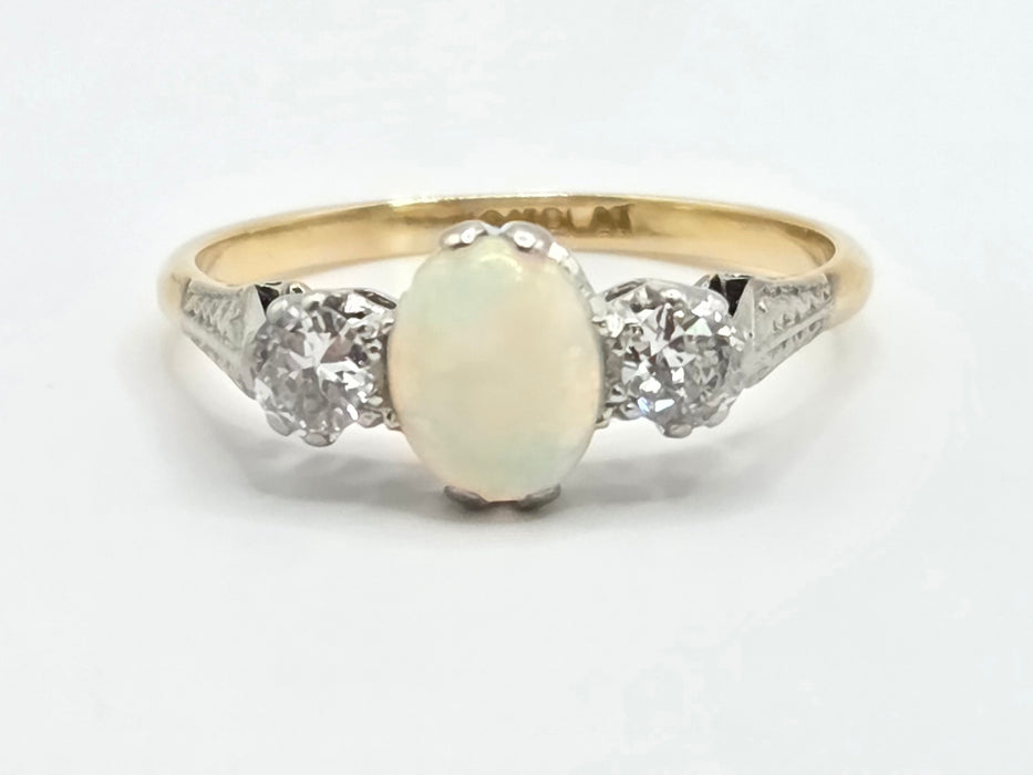 Vintage: 18ct Yellow Gold & Platinum Opal & Diamond Three-Stone Ring — 0.36ct