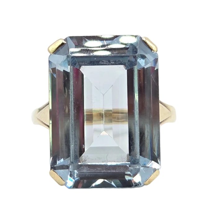 Vintage: 9ct Yellow Gold Blue Spinel Solitaire Ring — 17.35ct
